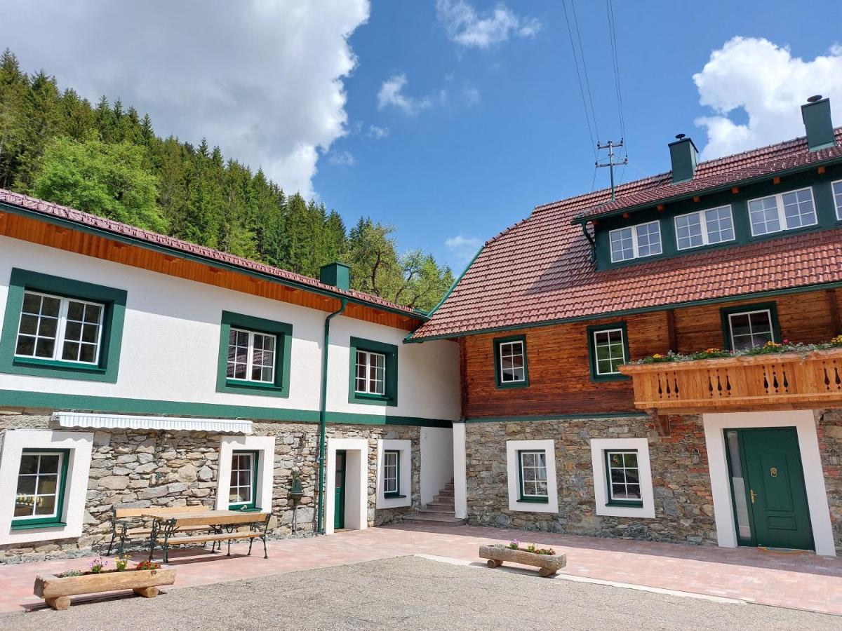 Landhaus Gruenjuwel Himmelberg المظهر الخارجي الصورة